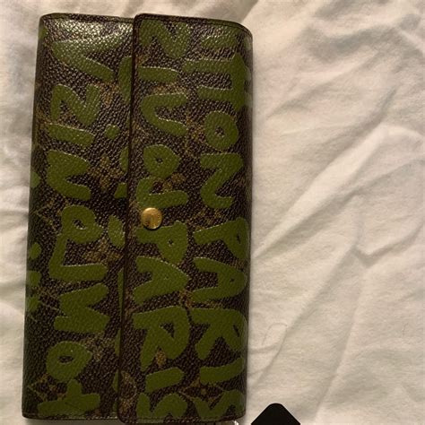 louis vuitton sprouse wallet|louis vuitton and sprouse.